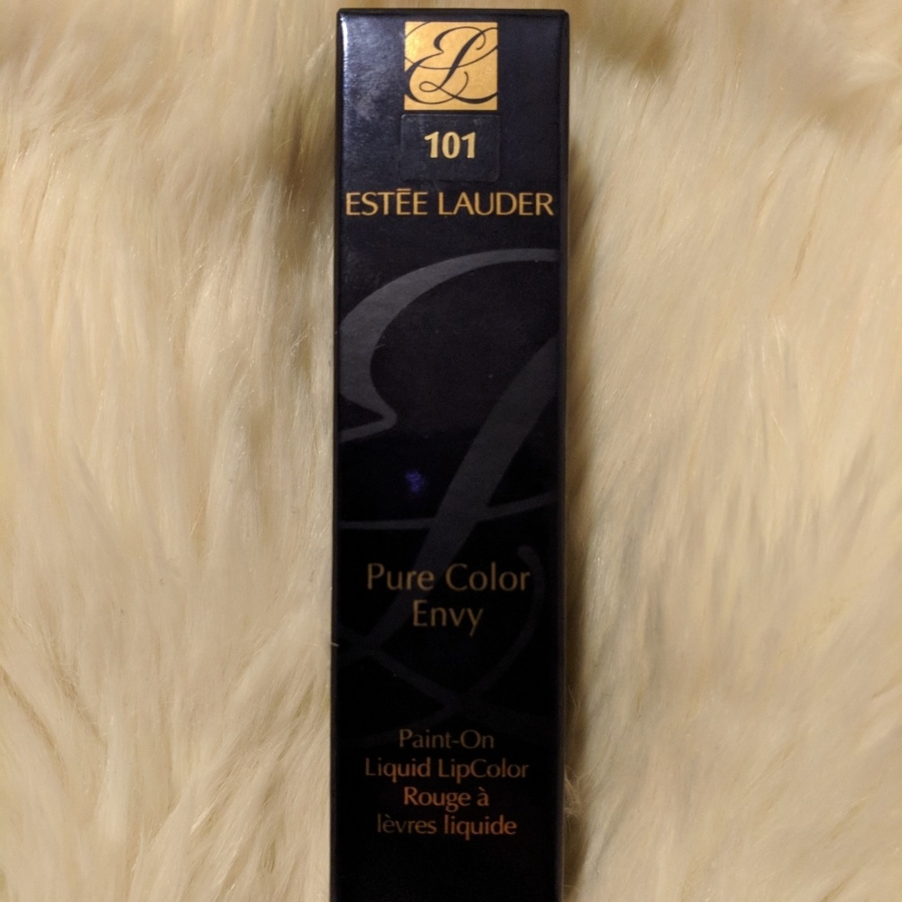 Estée Lauder - Pure Color Envy Liquid Lipstick 101